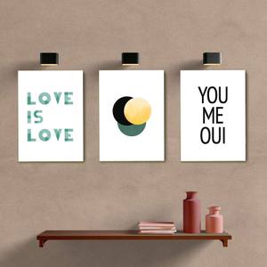 Kit Quadros Decorativos Love is Love - quadro decorativo em ambiente decorado