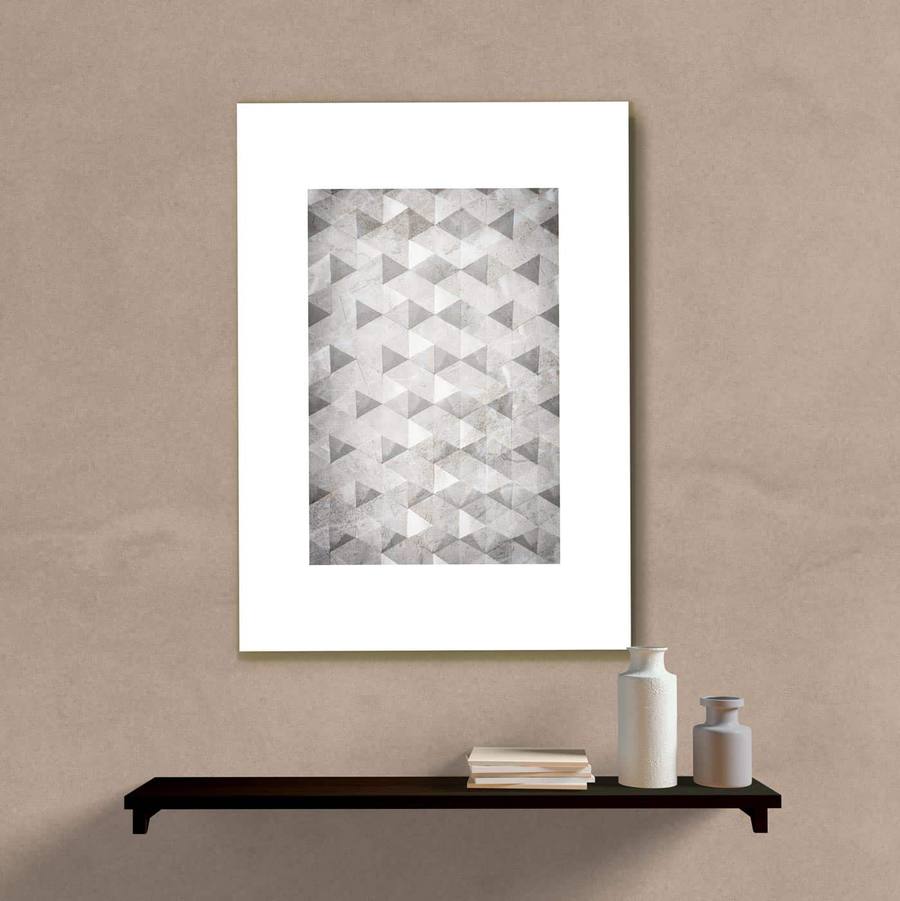 Quadro Decorativo Abstrato Triângulos Cinza - quadro decorativo em ambiente decorado