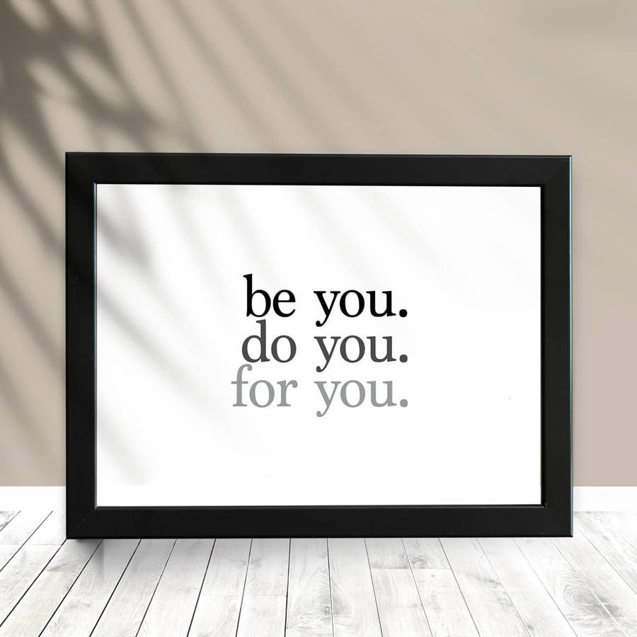 Quadro Decorativo Be You - detalhe da moldura e acabamento
