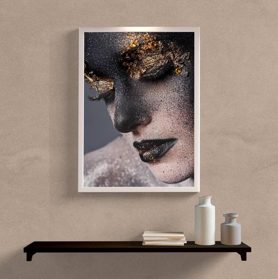 Quadro Decorativo Face Mulher - detalhe da moldura e acabamento