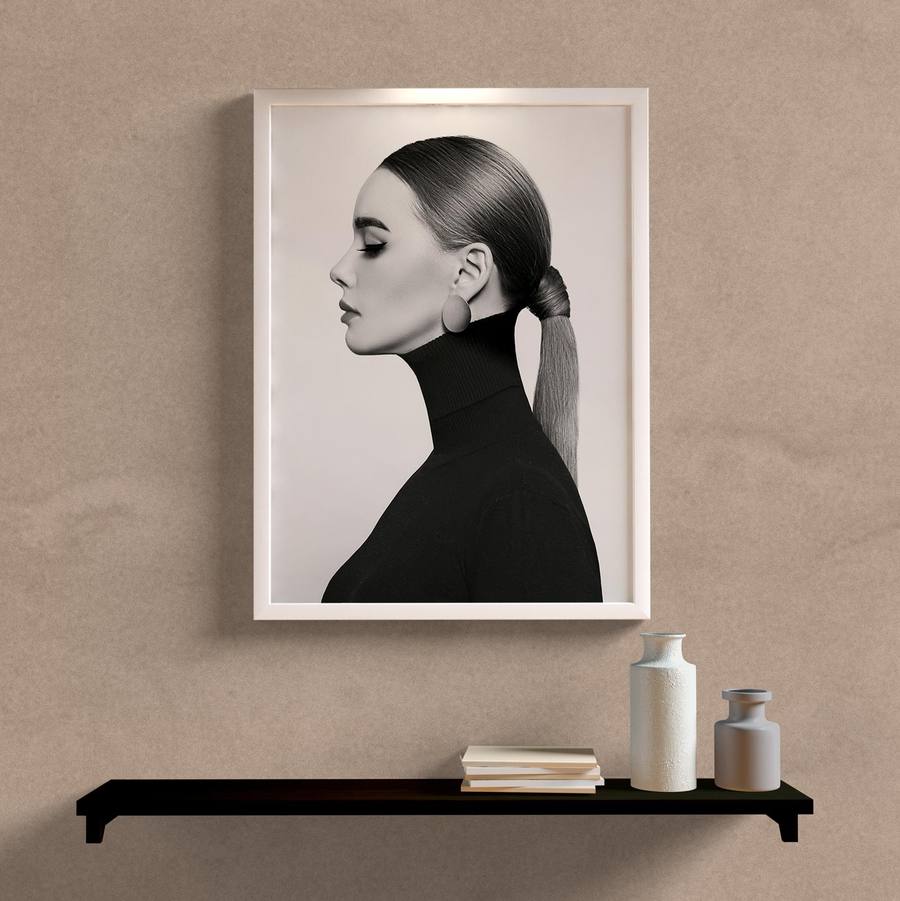 Quadro Decorativo Mulher Perfil P&B - detalhe da moldura e acabamento